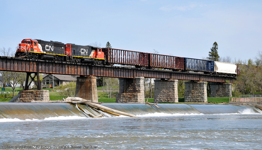 CN 580